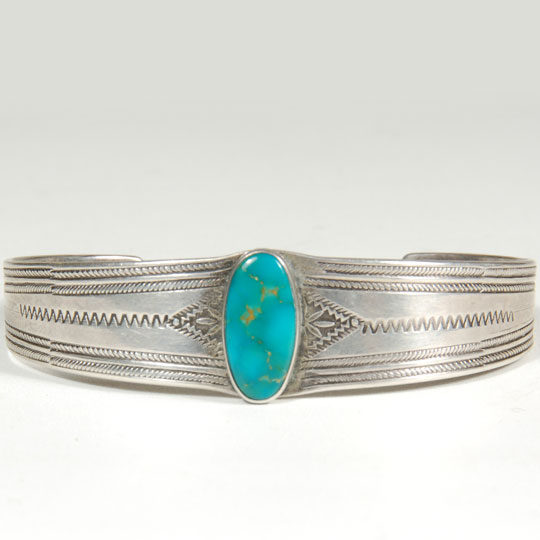 Navajo Indian Jewelry C3789D